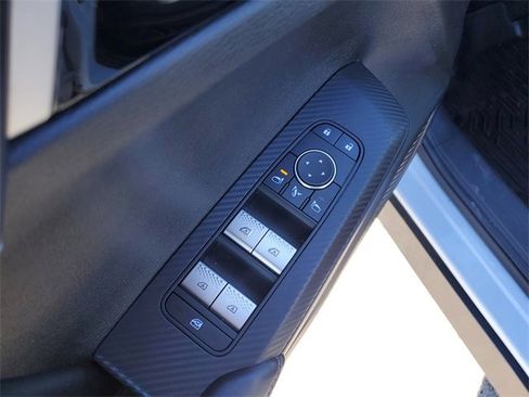 Used 2024 Mitsubishi Outlander SE image 20