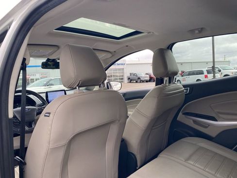 Used 2020 Ford EcoSport Titanium image 21