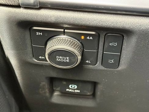 New 2026 Ford Expedition Platinum w/ Stealth Appearance Package image 22