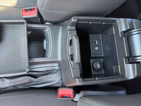 Used 2016 Ford Focus SE w/ SE Sport Package FWD image 28
