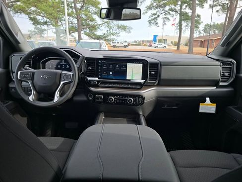 New 2026 Chevrolet Silverado 2500 LT w/ Trail Boss Package image 12