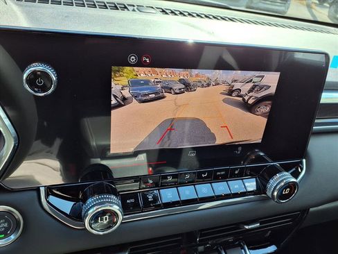 New 2026 GMC Canyon Elevation w/ Convenience Package image 4