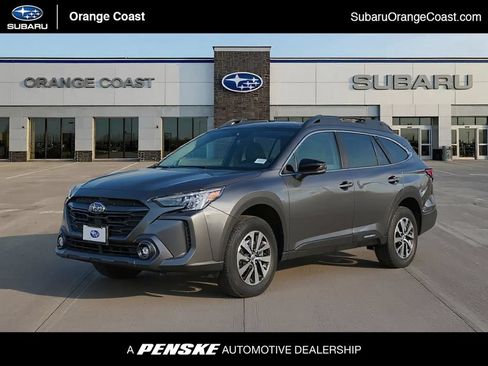 Certified 2025 Subaru Outback Premium AWD/4WD image 1