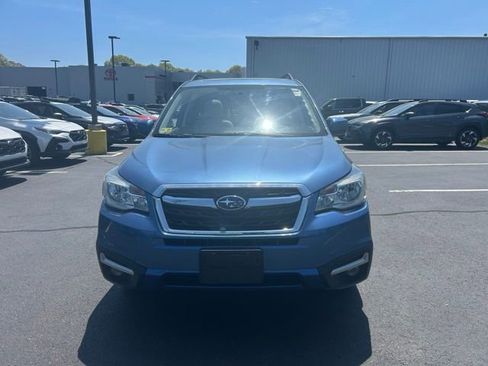 Used 2018 Subaru Forester 2.5i Premium AWD/4WD image 2