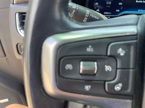 Used 2022 Chevrolet Tahoe LT w/ Luxury Package RWD image 36