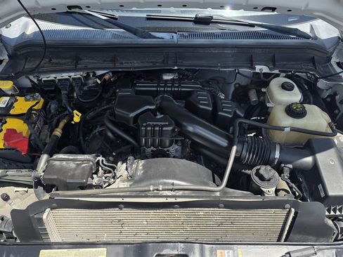 Used 2015 Ford F350 XL AWD/4WD image 13