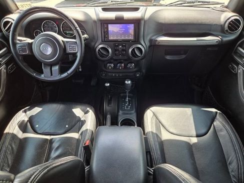 Used 2018 Jeep Wrangler Unlimited Sport S AWD/4WD image 16