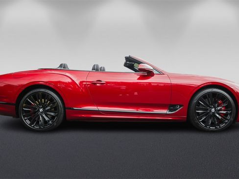 Used 2022 Bentley Continental GT Speed image 2