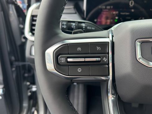 New 2026 GMC Acadia Elevation w/ Elevation Premium Package image 17