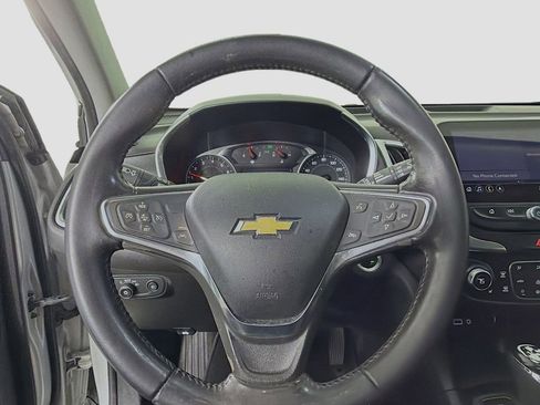 Used 2020 Chevrolet Equinox LT image 10