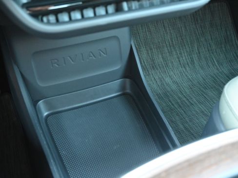 Used 2023 Rivian R1T Adventure image 45