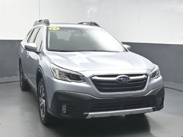 Used 2021 Subaru Outback Limited w/ Popular Package #2 AWD/4WD image 2