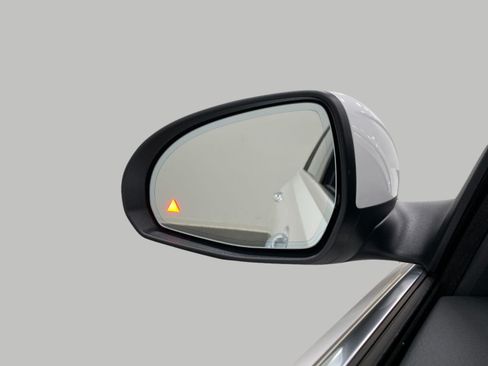 Certified 2026 Mercedes-Benz C 300 4MATIC Sedan image 19