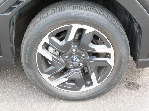Used 2025 Subaru Forester Limited AWD/4WD image 15