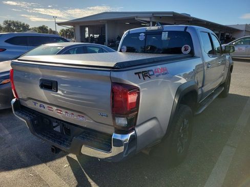 Used 2019 Toyota Tacoma TRD Off-Road image 4
