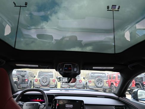 New 2026 Dodge Charger R/T Scat Pack image 20