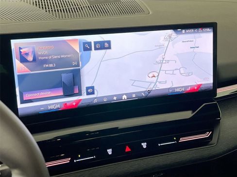 Certified 2026 BMW 530i xDrive 530i xDrive w/ Premium Package image 14