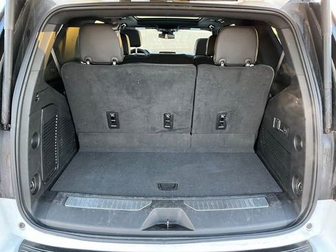 Used 2024 GMC Yukon AT4 image 11