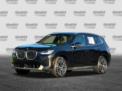 Used 2025 BMW X3 xDrive30i w/ Premium Package image 9