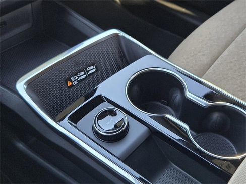 New 2026 Chevrolet Equinox ACTIV w/ Convenience Package III image 11