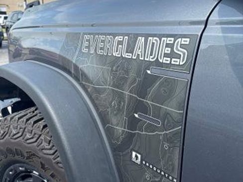Certified 2023 Ford Bronco Everglades AWD/4WD image 9
