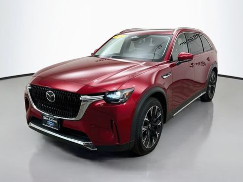 Used 2024 MAZDA CX-90 Plug-In Hybrid w/ Premium Pkg AWD/4WD image 3