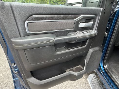 Used 2024 RAM 2500 Big Horn w/ Level 2 Equipment Group AWD/4WD image 14