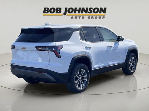 New 2026 Chevrolet Equinox LT w/ Safety and Technology Package FWD image 3