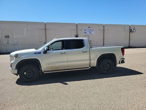 Used 2021 GMC Sierra 1500 Denali w/ Denali Ultimate Package AWD/4WD image 30