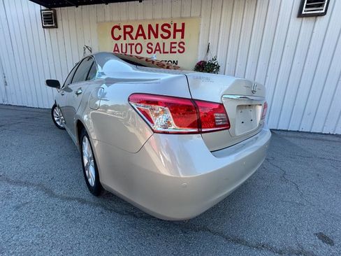 Used 2011 Lexus ES 350 FWD image 3
