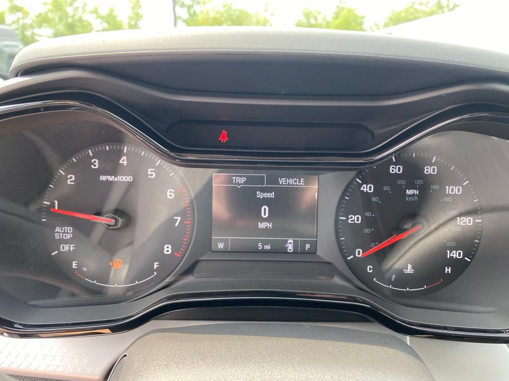 New 2026 Chevrolet Trax LS w/ LS Convenience Package FWD image 14