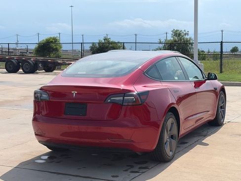 Used 2023 Tesla Model 3 Standard Range RWD image 9