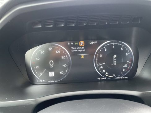 Used 2016 Volvo XC90 T6 Momentum AWD/4WD image 17