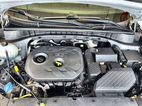 Used 2020 Hyundai Tucson Value w/ Cargo Package image 25