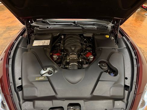 Used 2016 Maserati GranTurismo Sport RWD image 51