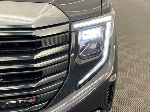 Used 2023 GMC Sierra 1500 AT4 image 10