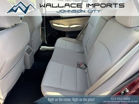 Used 2019 Subaru Outback 2.5i AWD/4WD image 34