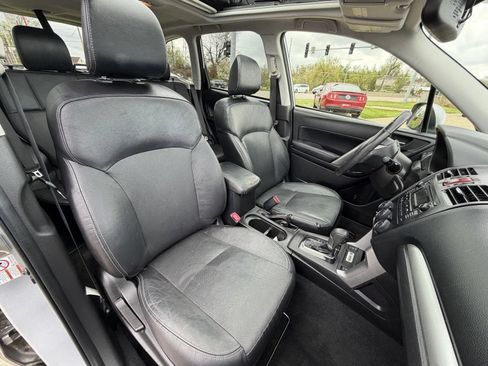 Used 2015 Subaru Forester 2.5i Touring w/ Popular Package #2 AWD/4WD image 14