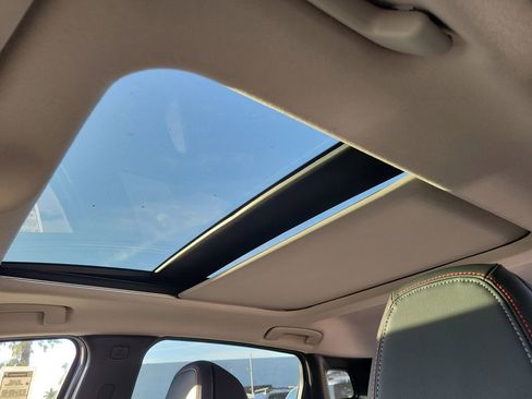 New 2026 Nissan Kicks SR w/ SR Premium Package image 13