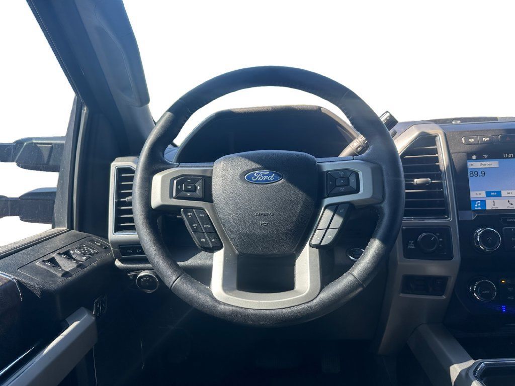 Used 2019 Ford F250 Lariat w/ Lariat Ultimate Package AWD/4WD image 14
