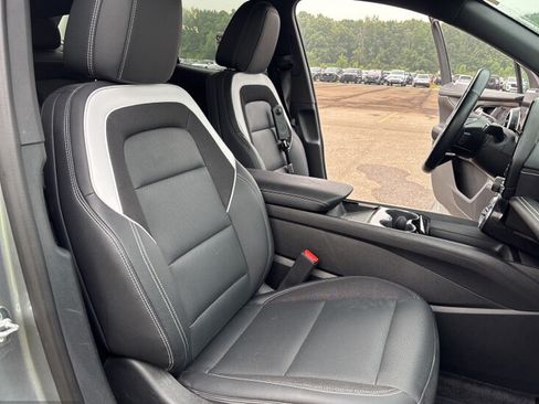 Used 2024 Chevrolet Blazer EV LT AWD/4WD image 4