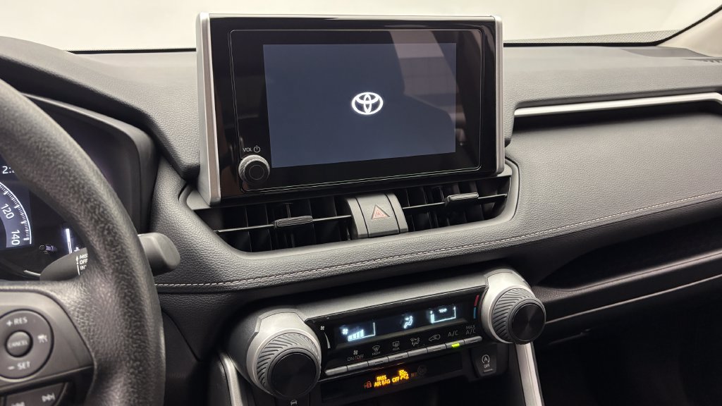 Certified 2025 Toyota RAV4 LE FWD image 19