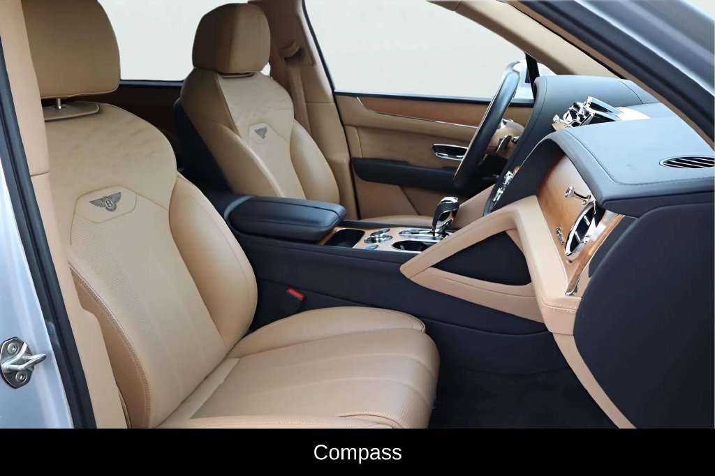 Used 2023 Bentley Bentayga Extended Wheelbase AWD/4WD image 14