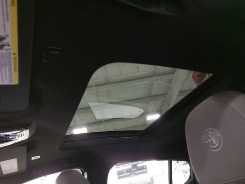 New 2026 Alfa Romeo Tonale w/ Quick Order Package 23H Volce image 32