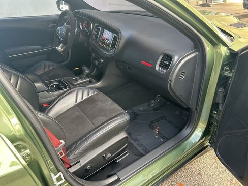 Used 2023 Dodge Charger SRT Hellcat w/ Harman/Kardon Audio Group image 27