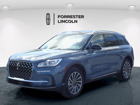 Used 2023 Lincoln Corsair Reserve w/ Equipment Group 201A AWD/4WD image 7