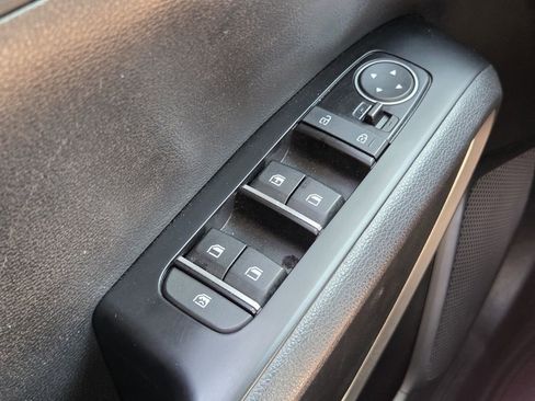 Used 2022 Kia Soul LX FWD image 23