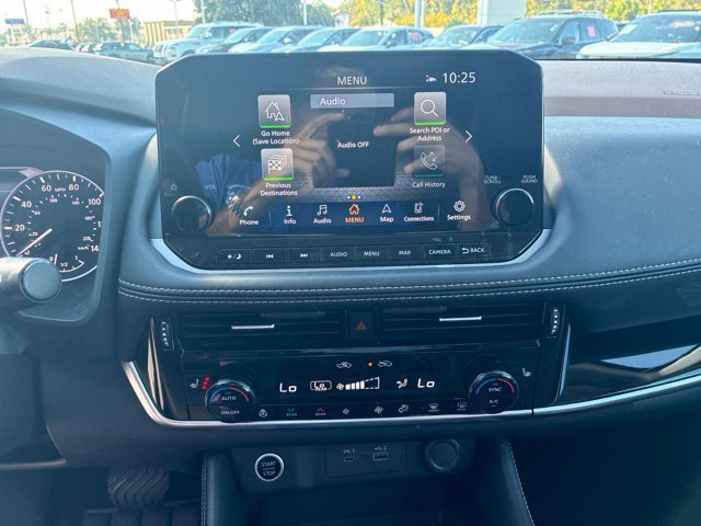 Used 2022 Nissan Rogue SL w/ SL Premium Package FWD image 24