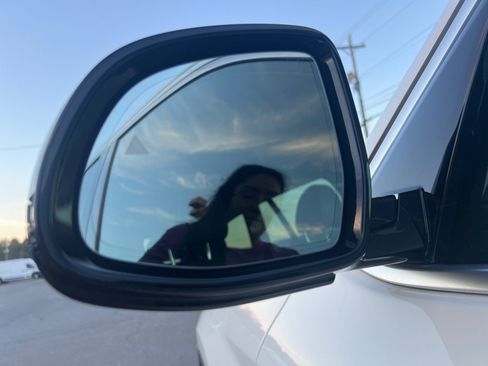 Used 2019 BMW X3 xDrive30i w/ Premium Package image 11