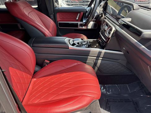 Used 2022 Mercedes-Benz G 550 image 36